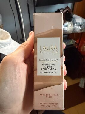 Laura Geller Foundation